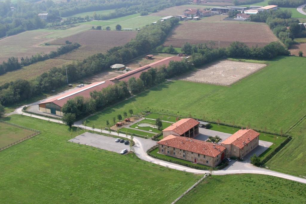 Agriturismo Ca Del Lupo Pallazzolo sullʼOglio Εξωτερικό φωτογραφία