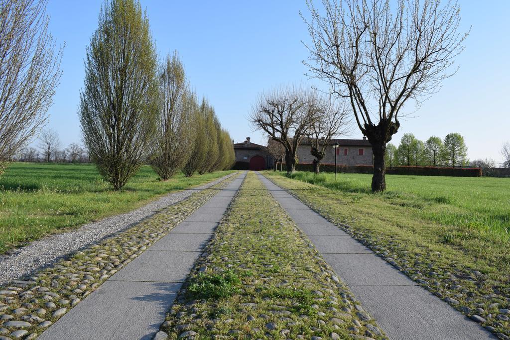 Agriturismo Ca Del Lupo Pallazzolo sullʼOglio Εξωτερικό φωτογραφία