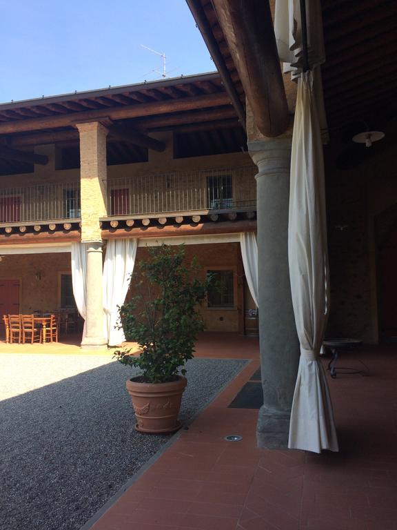 Agriturismo Ca Del Lupo Pallazzolo sullʼOglio Εξωτερικό φωτογραφία